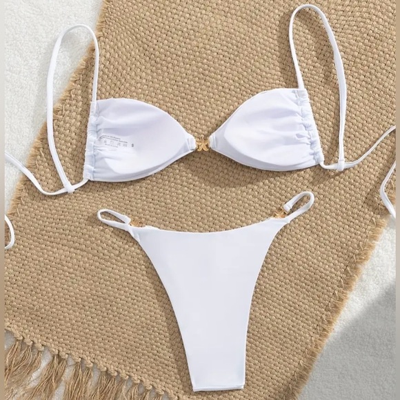 White with Gold Starfish accent Bikini Set - NWOT - Picture 2 of 7